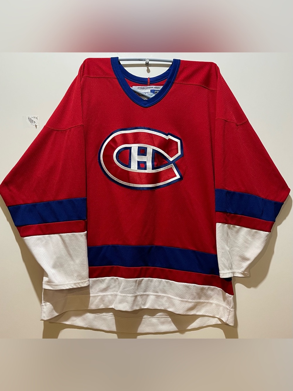 CCM Montreal Canadian Hockey men’s  jersey Sz XL